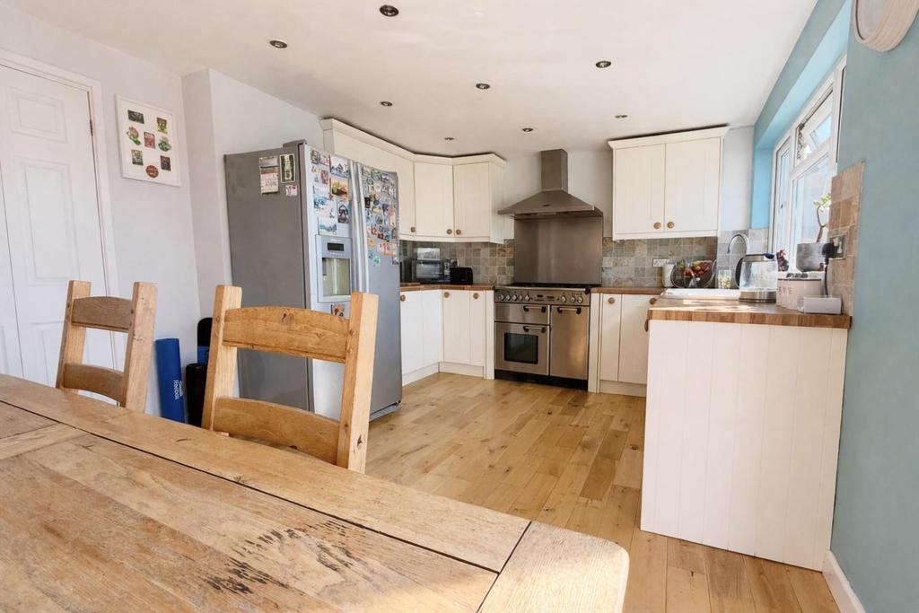 Kitchen.jpeg