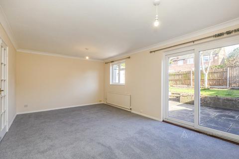 undefined, Bronte Close, Aylesbury HP19