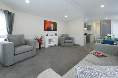 2 bedroom park home for sale, Oakwood Retreat York