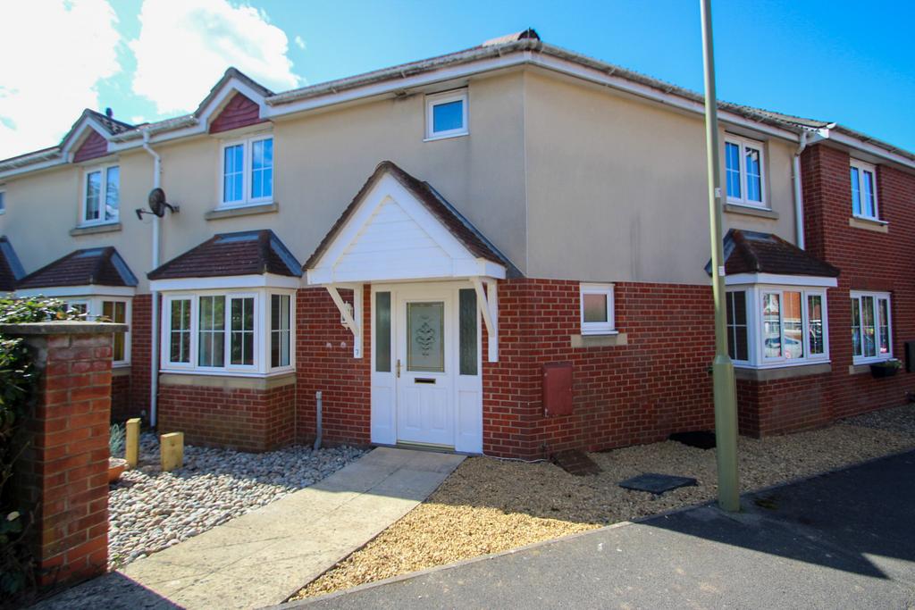 3 Bedroom Town House for Rent