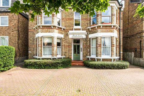 1 bedroom flat for sale, Surrey KT5
