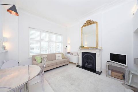 Studio to rent, Devonshire Street, London W1G