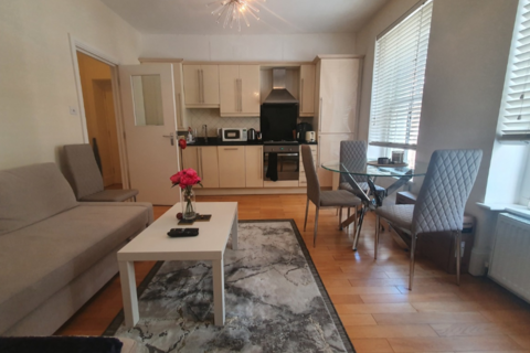 1 bedroom maisonette to rent, Chiltern Street, London, W1U