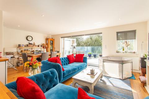 4 bedroom semi-detached house for sale, Courtstairs Manor, Ramsgate, Kent, CT11