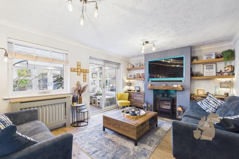 3 bedroom detached house for sale, Thracian Close, Colchester