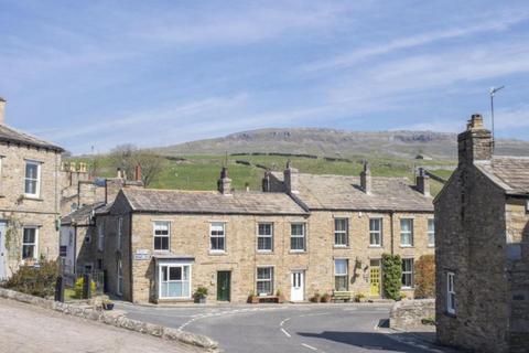 2 bedroom end of terrace house for sale, Brook House, Askrigg