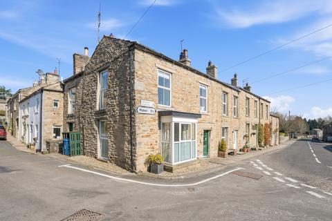 2 bedroom end of terrace house for sale, Brook House, Askrigg