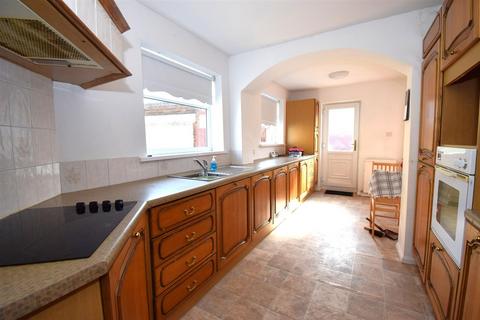 3 bedroom semi-detached house for sale, Leafield Crescent, South Shields