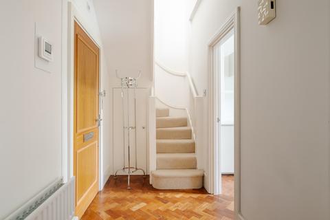 undefined, Rosebery Avenue, London, EC1R