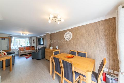 3 bedroom detached house for sale, Ebbw Street, Risca. NP11