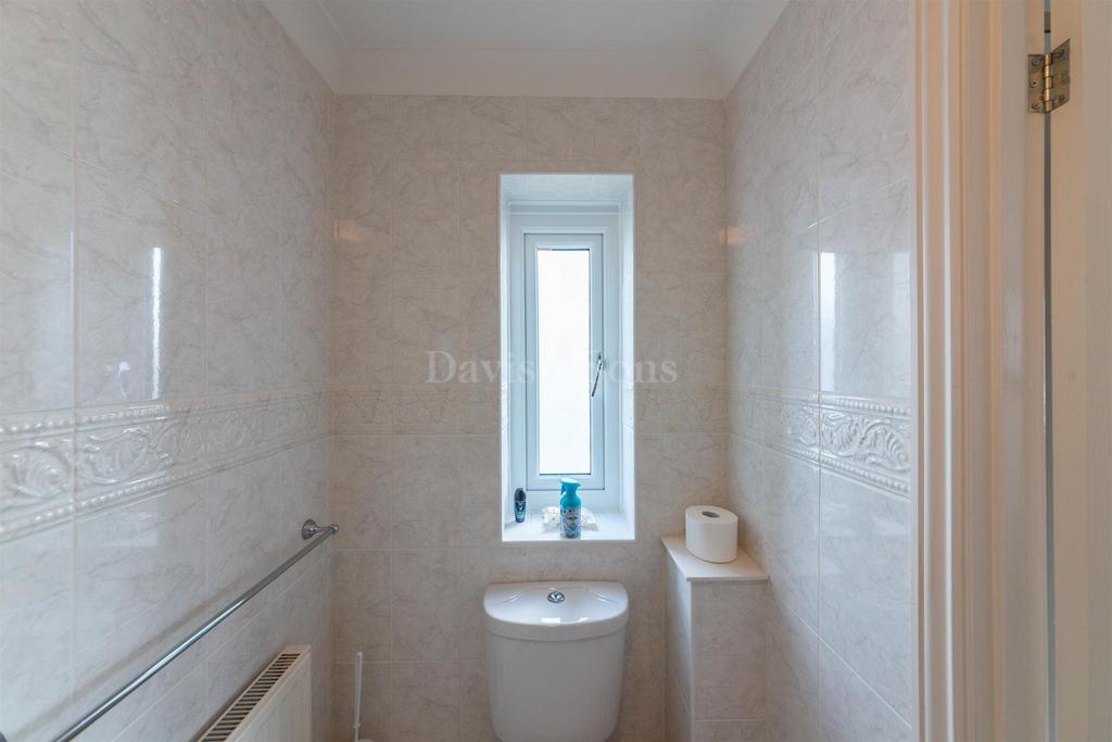 En-suite shower room