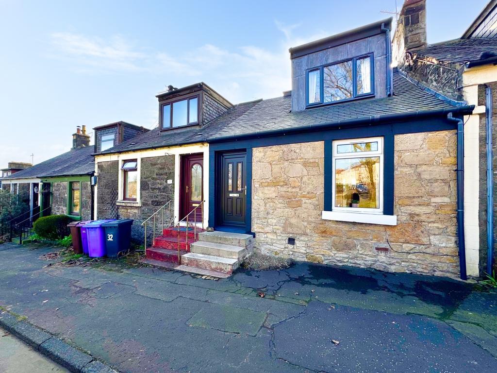 Dunlop Road, Barrmill Three Bedroom Terraced Home