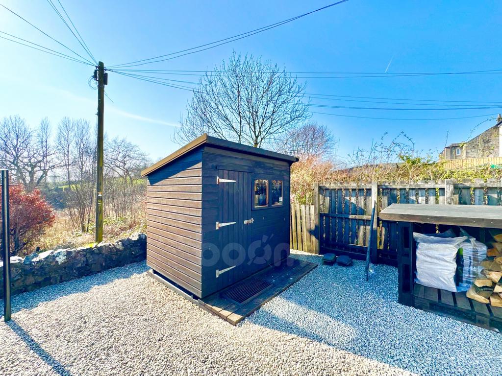 Dunlop Road, Barrmill shed