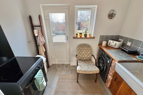 3 bedroom terraced house for sale, Dunlop Road, Barrmill, Beith