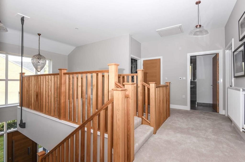 Mezzanine study area