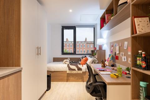 undefined, Silver Studio at Glassworks, Glassworks, St Thomas Street BS1