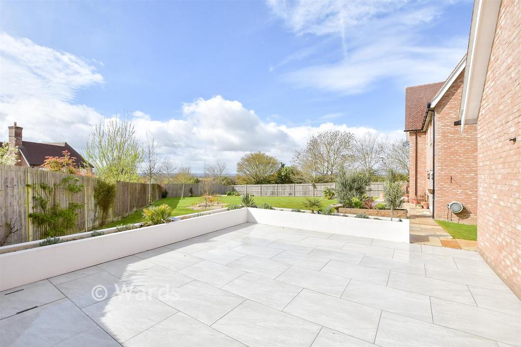 Patio / Decking
