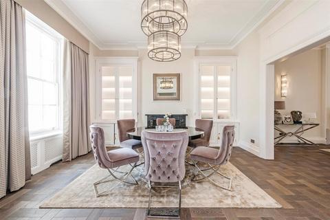 undefined, Eaton Place, London SW1X