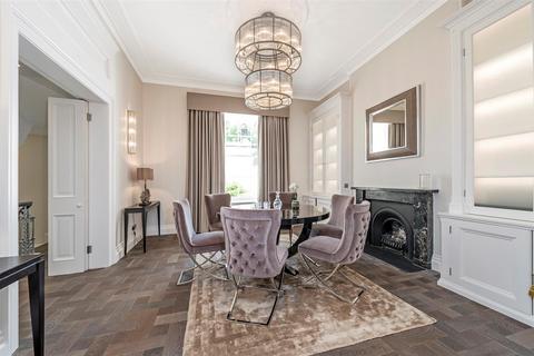 undefined, Eaton Place, London SW1X