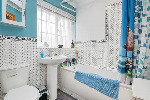 3 bedroom detached bungalow for sale, Butts Road, SOUTHAMPTON