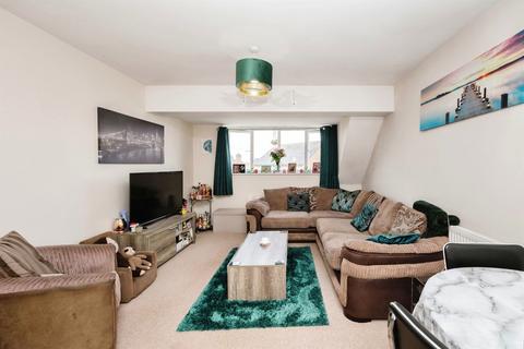 undefined, Violet Way, Kingsnorth, Ashford