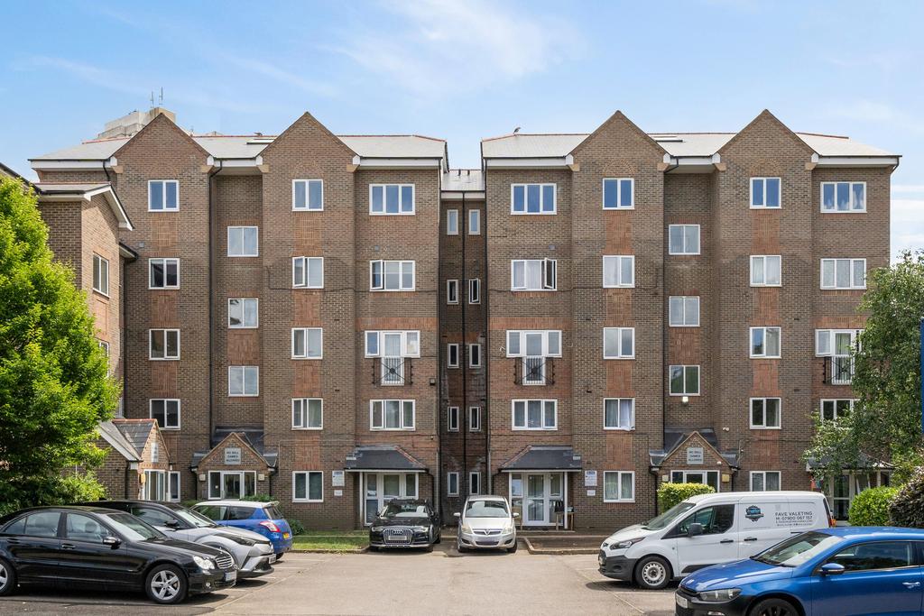 Flat 43, Crosskeys Close N9 7 AD-No Watermark-12