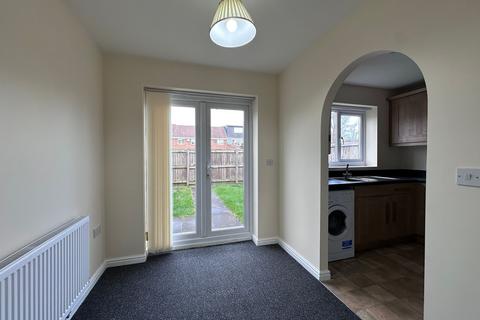 3 bedroom terraced house to rent, Berkeley Close, Warrington, WA5