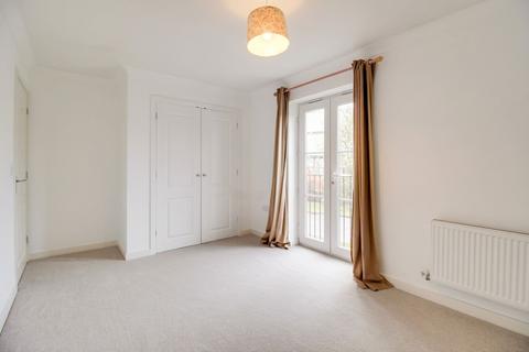 2 bedroom flat to rent, Stone Hill, St. Neots PE19