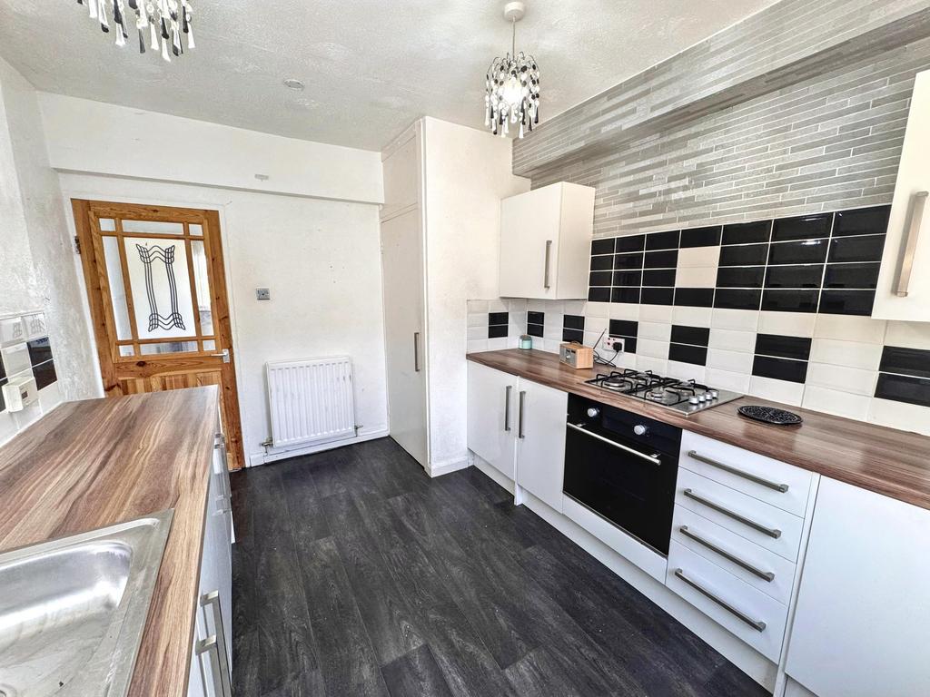 Kitchen 2