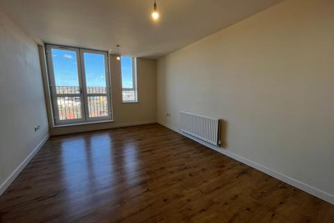 2 bedroom flat to rent, London Road, Maidstone ME16