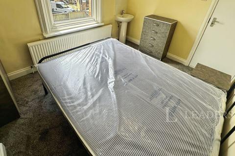 undefined, Western Road, Luton, Bedfordshire, LU1