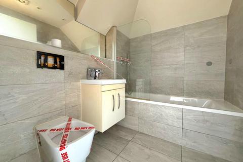undefined, River Court, Woking, Surrey, GU21