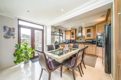 5 bedroom semi-detached house for sale, Senlac Road, Lee