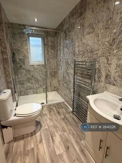 2 bedroom terraced house to rent, York Street, Queensbury, Bradford, BD13