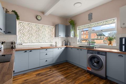 4 bedroom detached house for sale, Ida Road, Skegness PE25