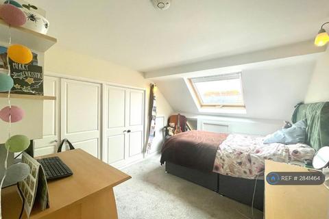undefined, Gloucester Road North, Bristol, BS7