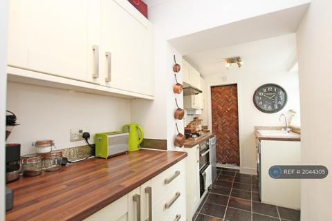 undefined, Hampton Road, Twickenham, TW2