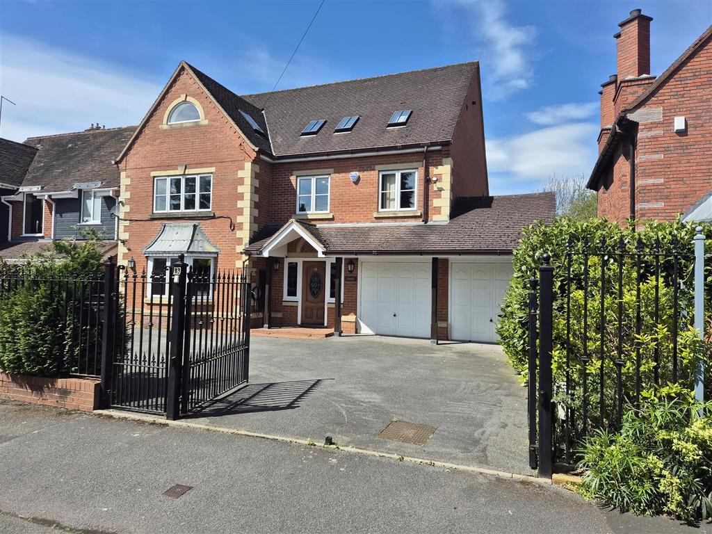 Dingle Road Pedmore 1.jpg