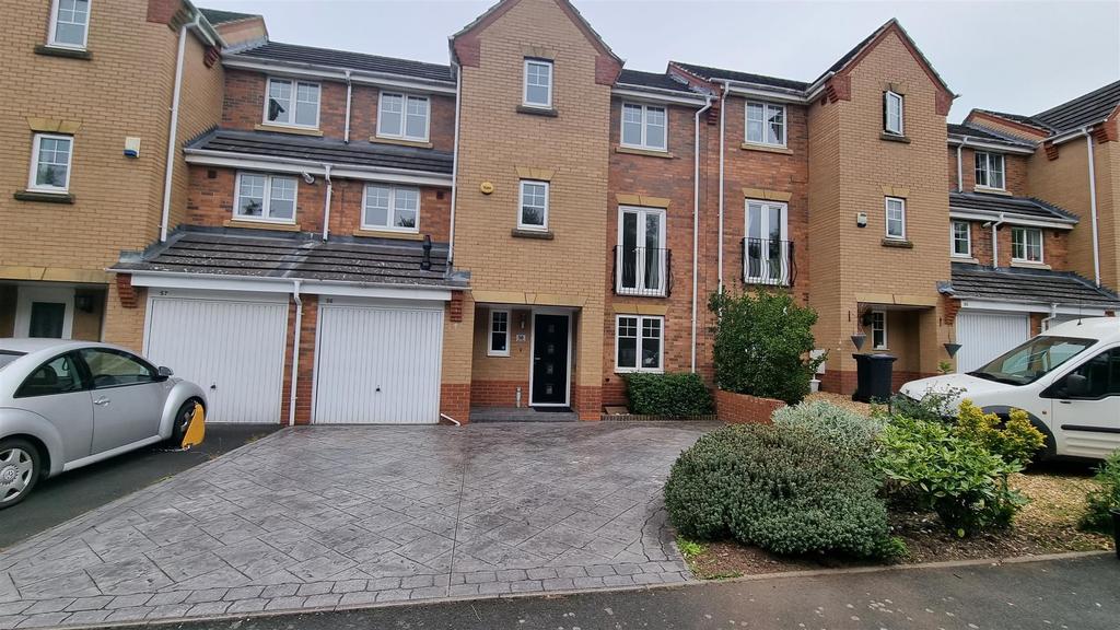 Avon Road Halesowen 1.jpg
