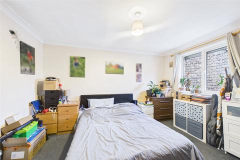 2 bedroom maisonette for sale, Greenham Wood, Bracknell, Berkshire, RG12