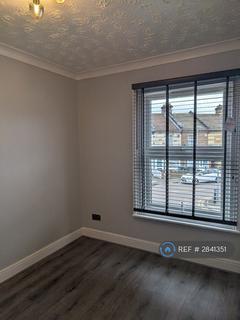 1 bedroom flat to rent, Leavesden Road, Watford, WD24