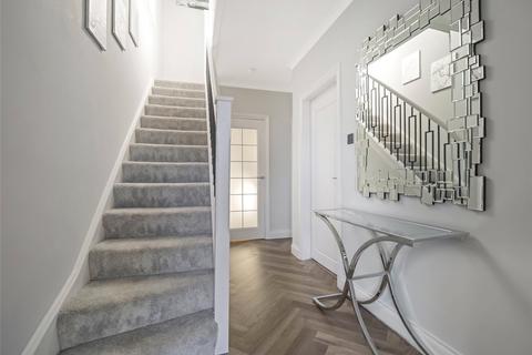 4 bedroom semi-detached house for sale, Southlea Avenue, Thornliebank, Glasgow, East Renfrewshire, G46