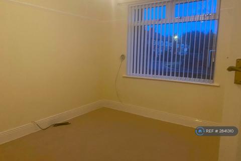 2 bedroom flat to rent, High Heaton, Newcastle Upon Tyne, NE7