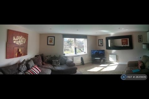 2 bedroom flat to rent, Linkfield Lane, Redhill, RH1