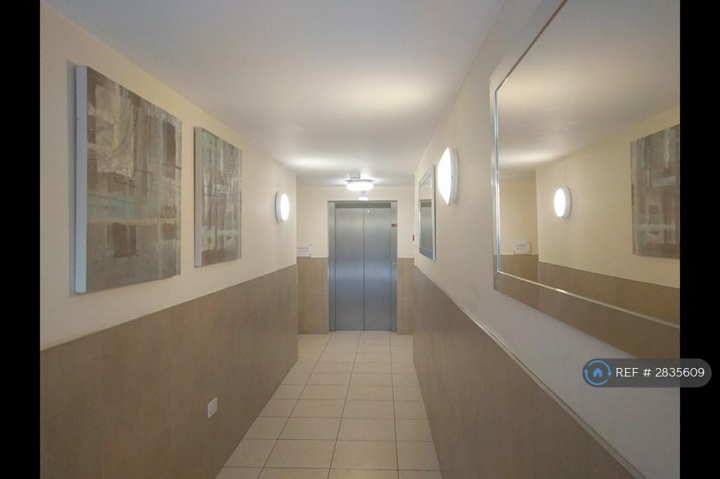 Shared Entrance And Lift