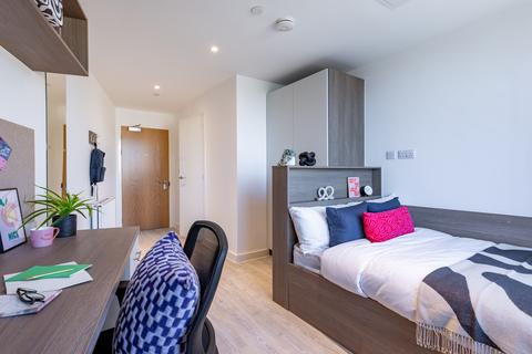 undefined, Skyline Silver En Suite at Glassworks, Glassworks, St Thomas Street BS1