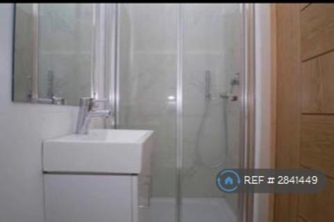 1 bedroom flat to rent, Cobham, Cobham, KT11