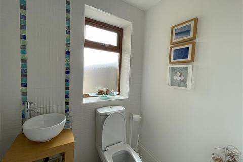 undefined, Heol Y Banc, Llanelli SA15