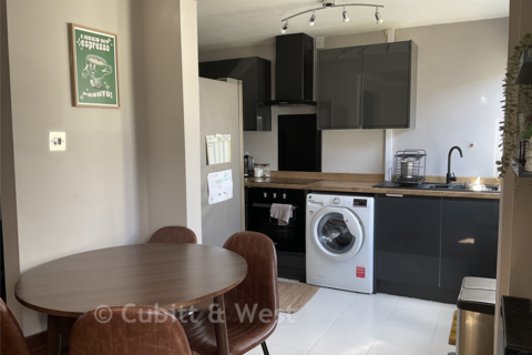3 bedroom terraced house for sale, Braishfield Road, Havant PO9