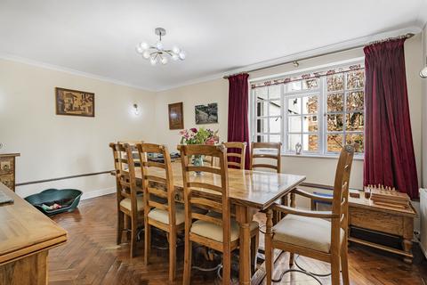 5 bedroom detached house for sale, Box Lane, Hemel Hempstead, HP3